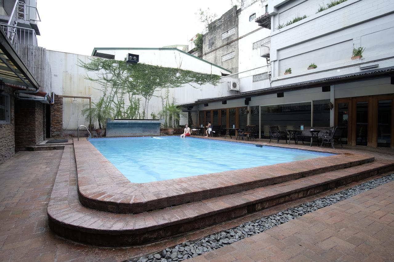 Zen Rooms Paco Park Манила Экстерьер фото